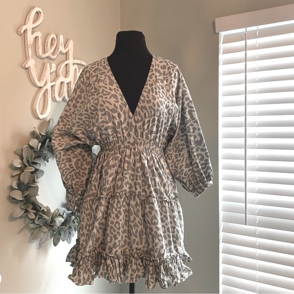 glam Dresses & Skirts - Sage Green Balloon Sleeve Ruffled Leopard Print Dress Size Small